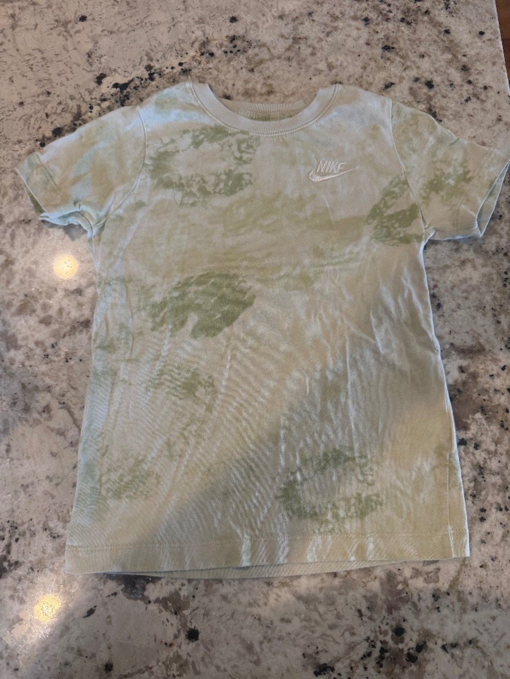 *GENTLY WORN* Boy's XS NIKE Tye-Dye The Nike Tee